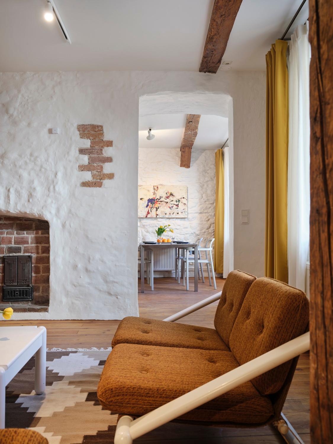 Historic Apartment With Private Garden In Old Town Tallinn Eksteriør bilde